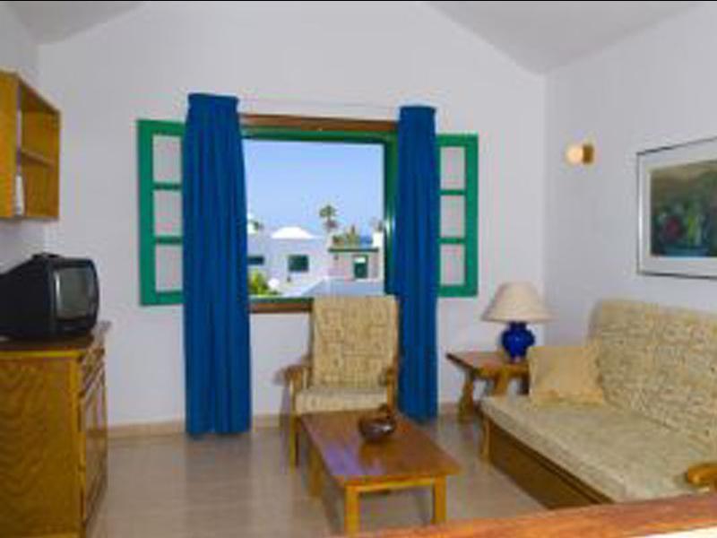 Apartamentos Las Acacias Puerto del Carmen  Dış mekan fotoğraf