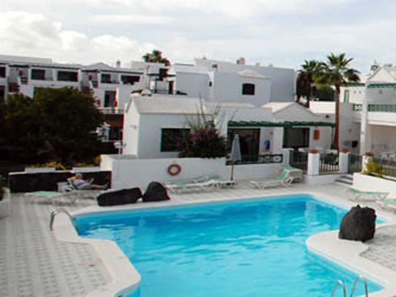 Apartamentos Las Acacias Puerto del Carmen  Dış mekan fotoğraf