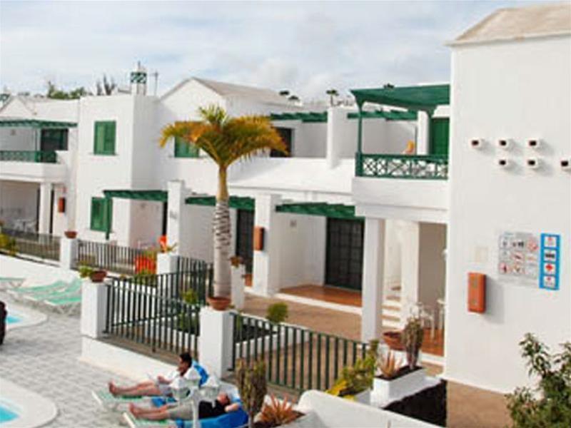 Apartamentos Las Acacias Puerto del Carmen  Dış mekan fotoğraf
