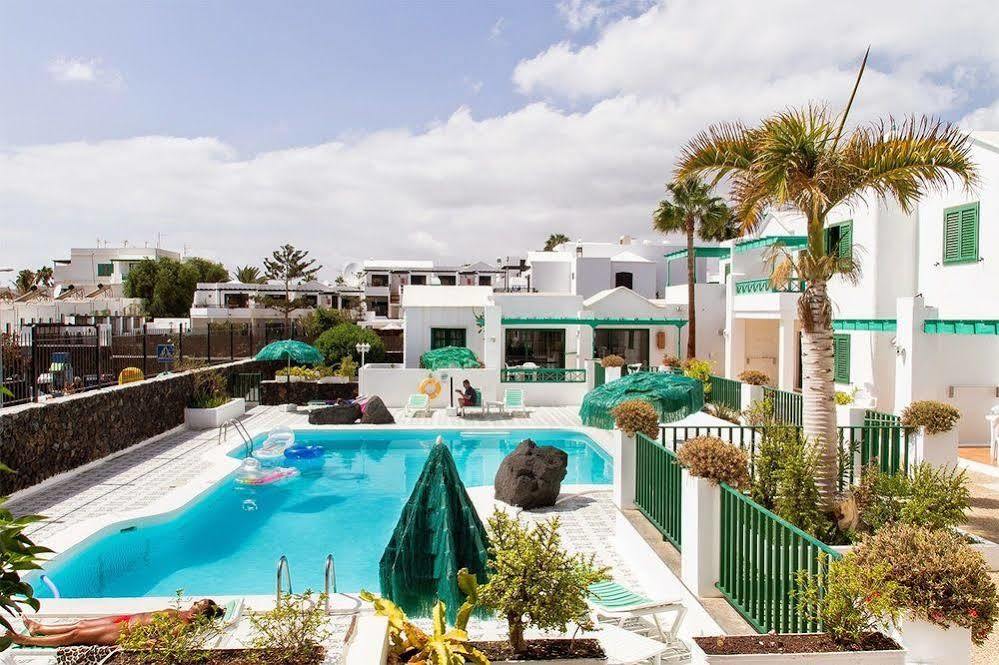 Apartamentos Las Acacias Puerto del Carmen  Dış mekan fotoğraf